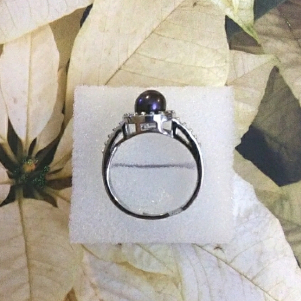 Black Pearl Halo Ring - Picture 7 of 7